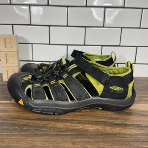 Keen Newport H2 Youth Boy's Size 5 Shoes Black Green Waterproof Sport Sandal